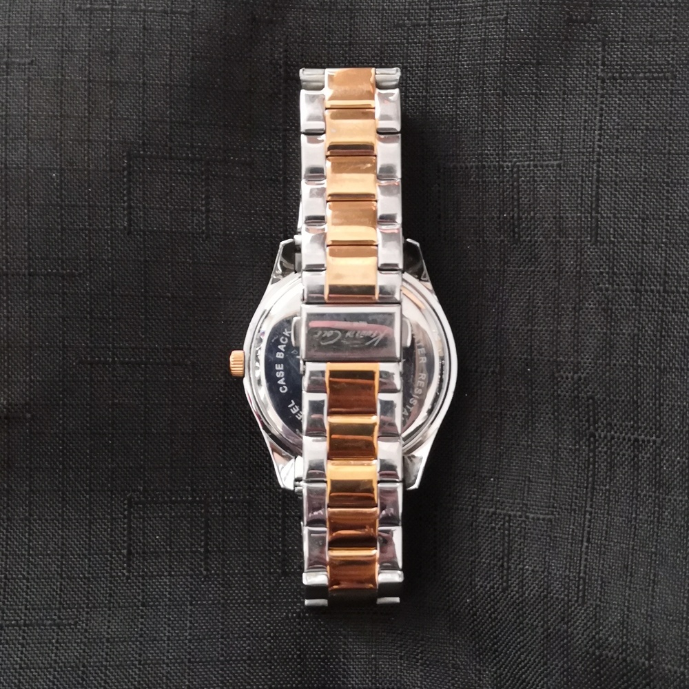 Kenneth Cole Watch - Picture 3 of 8